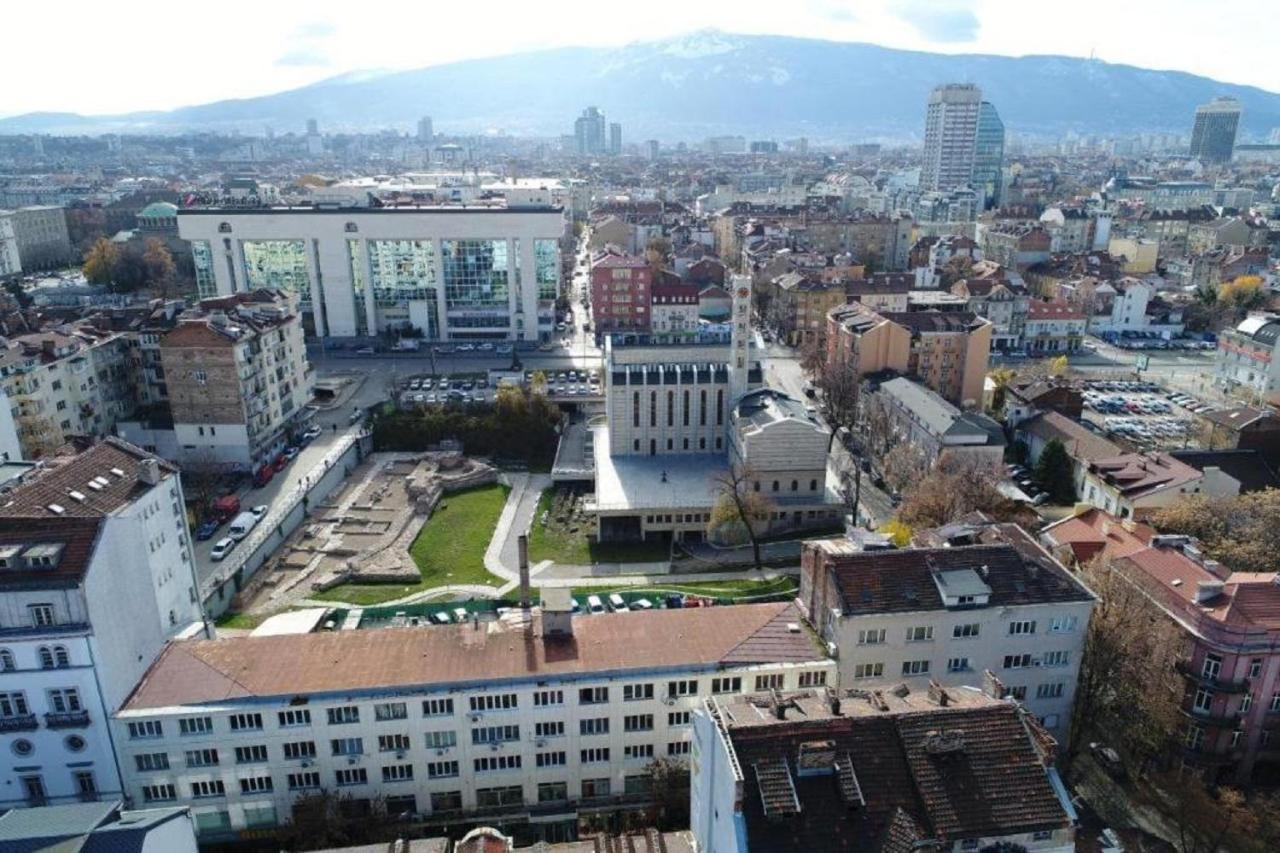 Deluxe In The Middle Of The Downtown Sofia